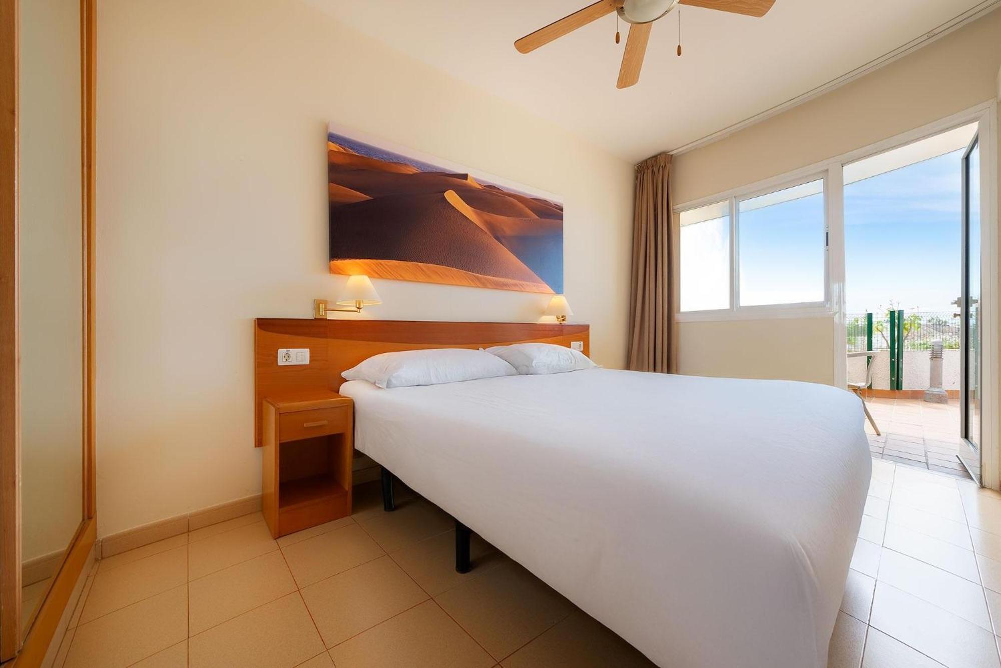 Classic One Bedroom Apartment Terrace Pool View