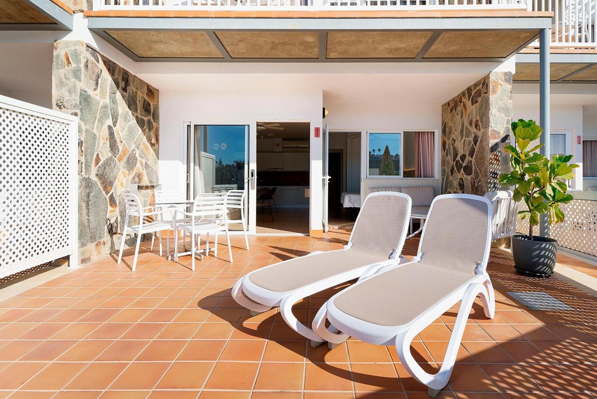 Premium One Bedroom Apartment Large Terrace